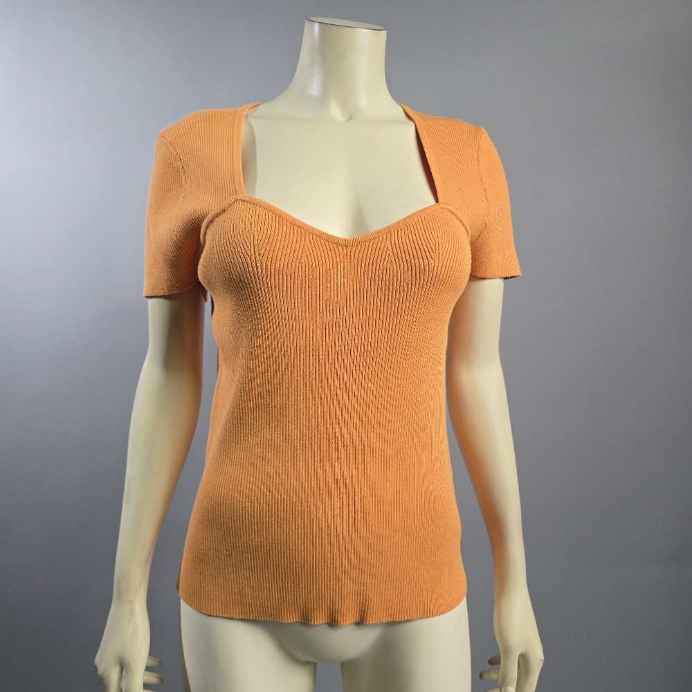 Elie Tahari Short Sleeve Sweater Top
